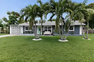 415 SW 7th Ct, Boynton Beach, FL 33435 - Photo 1