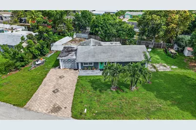 415 SW 7th Court, Boynton Beach, FL 33435 - Photo 24