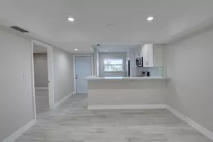 398 W Camino Real, Boca Raton, FL 33432 - Photo 20