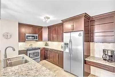 1150 Hillsboro Mile #514, Hillsboro Beach, FL 33062 - Photo 4