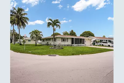 4701 NW 47th Terrace, Tamarac, FL 33319 - Photo 14