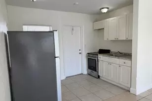 1913 Division Ave, West Palm Beach, FL 33407 - Photo 2