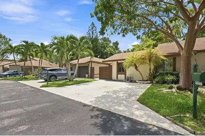 22311 Whistling Pines Lane, Boca Raton, FL 33428 - Photo 4