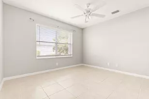 1209 Pine Sage Cir, West Palm Beach, FL 33409 - Photo 44
