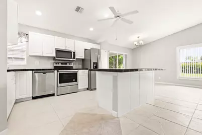1209 Pine Sage Circle, West Palm Beach, FL 33409 - Photo 24