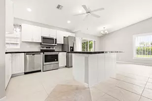 1209 Pine Sage Cir, West Palm Beach, FL 33409 - Photo 24