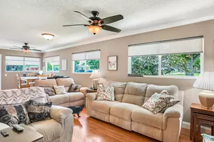 4703 NW 45th Ct, Tamarac, FL 33319 - Photo 6