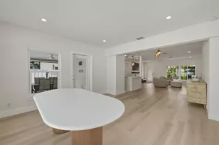 801 NE 19th Terrace, Fort Lauderdale, FL 33304 - Photo 18