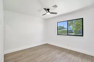 1250 SW 4th St, Boca Raton, FL 33486 - Photo 26