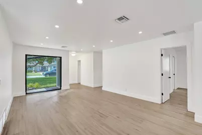 1250 SW 4th Street, Boca Raton, FL 33486 - Photo 10