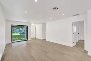 1250 SW 4th St, Boca Raton, FL 33486 - Photo 10