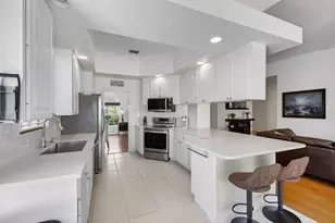 8317 Xanthus Ln, Wellington, FL 33414 - Photo 24
