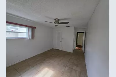 7195 NW 9th Court, Margate, FL 33063 - Photo 8
