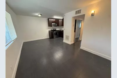 37 SW 14th Street #17, Dania Beach, FL 33004 - Photo 2