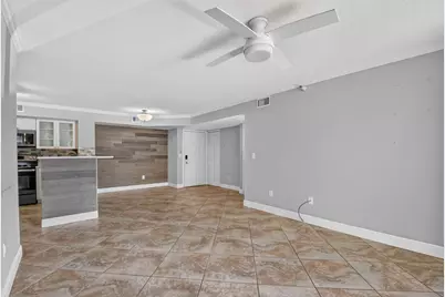 110 Yacht Club Way #103, Hypoluxo, FL 33462 - Photo 8