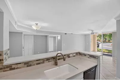 110 Yacht Club Way #103, Hypoluxo, FL 33462 - Photo 12
