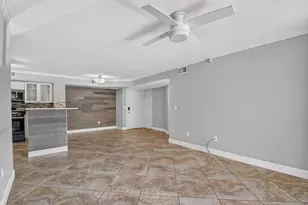 110 Yacht Club Way, Hypoluxo, FL 33462 - Photo 8