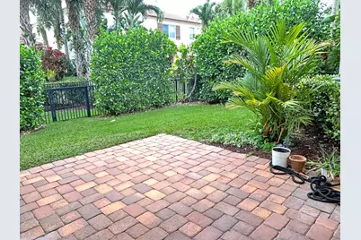 2024 Foxtail View Court, West Palm Beach, FL 33411 - Photo 34