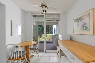 106 Half Moon Cir, Hypoluxo, FL 33462 - Photo 14