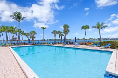 106 Half Moon Circle #B1, Hypoluxo, FL 33462 - Photo 28