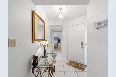106 Half Moon Circle #B1, Hypoluxo, FL 33462 - Photo 4