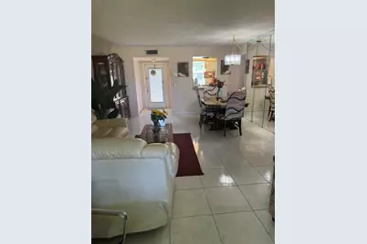 950 NW 80th Avenue #201, Margate, FL 33063 - Photo 6