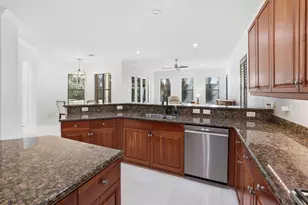 10594 Versailles Blvd, Wellington, FL 33449 - Photo 16