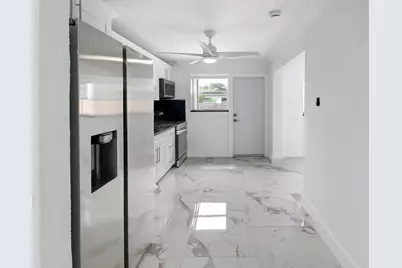 5209 N Andrews Avenue, Oakland Park, FL 33309 - Photo 6