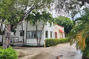 265 NE 5th Ave, Delray Beach, FL 33483 - Photo 1