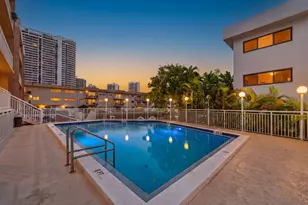 17051 NE 35th Ave, North Miami Beach, FL 33160 - Photo 2