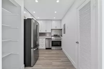 17051 NE 35th Avenue #207, North Miami Beach, FL 33160 - Photo 4
