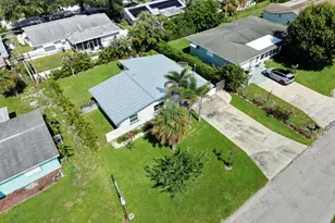 3444 NE Sandra Dr, Jensen Beach, FL 34957 - Photo 44