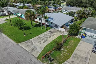 3444 NE Sandra Dr, Jensen Beach, FL 34957 - Photo 36