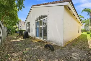 7778 NW 17th Pl, Pembroke Pines, FL 33024 - Photo 32