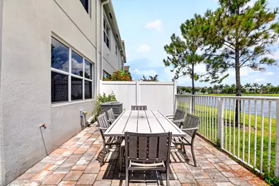 8714 Via Mar Rosso, Lake Worth, FL 33467 - Photo 38