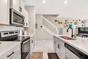 8714 Via Mar Rosso, Lake Worth, FL 33467 - Photo 10