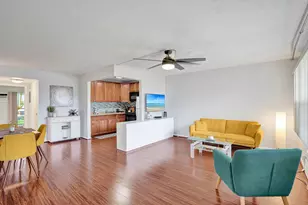 566 Fanshaw N, Boca Raton, FL 33434 - Photo 1