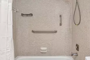 566 Fanshaw N, Boca Raton, FL 33434 - Photo 22