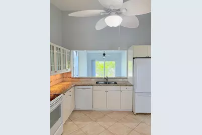 2351 NE 14th Street Causeway #537, Pompano Beach, FL 33062 - Photo 14