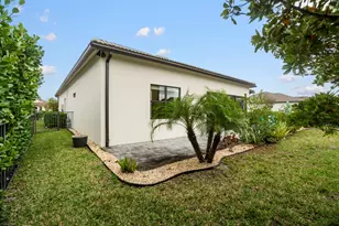 8324 Pedigree Cir, Lake Worth, FL 33467 - Photo 40