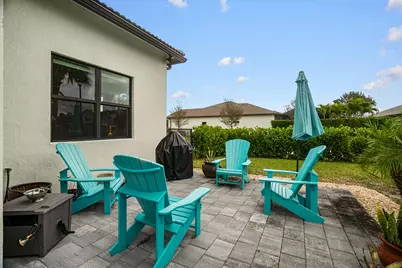 8324 Pedigree Circle, Lake Worth, FL 33467 - Photo 40
