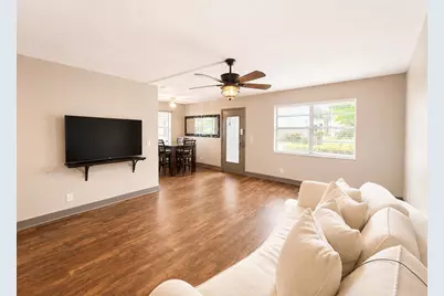 99 Flanders C, Delray Beach, FL 33484 - Photo 4