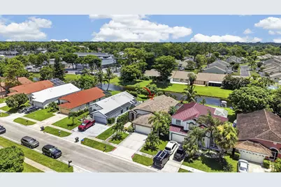 716 Lake Wellington Drive, Wellington, FL 33414 - Photo 48