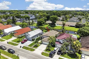716 Lake Wellington Dr, Wellington, FL 33414 - Photo 48
