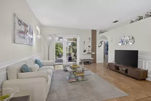 716 Lake Wellington Dr, Wellington, FL 33414 - Photo 8