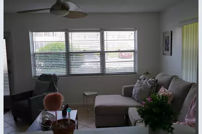 97 Berkshire E, West Palm Beach, FL 33417 - Photo 22