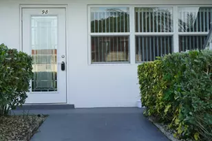 97 Berkshire E, West Palm Beach, FL 33417 - Photo 1