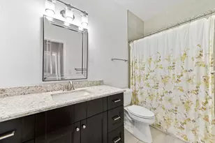 5871 Kelsey Ln, Tamarac, FL 33321 - Photo 22