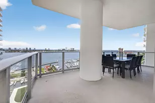 220 Lake Shore Dr, Lake Park, FL 33403 - Photo 30
