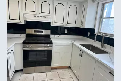 320 SW 1st Street, Pompano Beach, FL 33060 - Photo 4